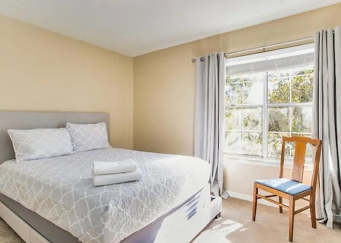 Emerald Coast Vacation Station Apartment Pensacola