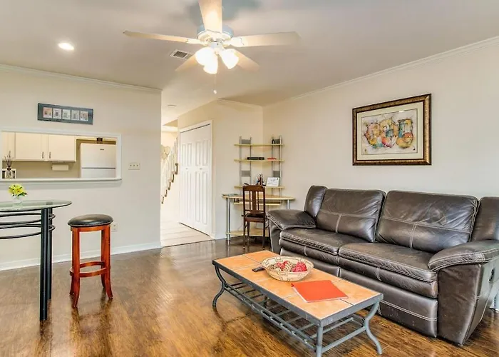 Emerald Coast Vacation Station Apartment Pensacola